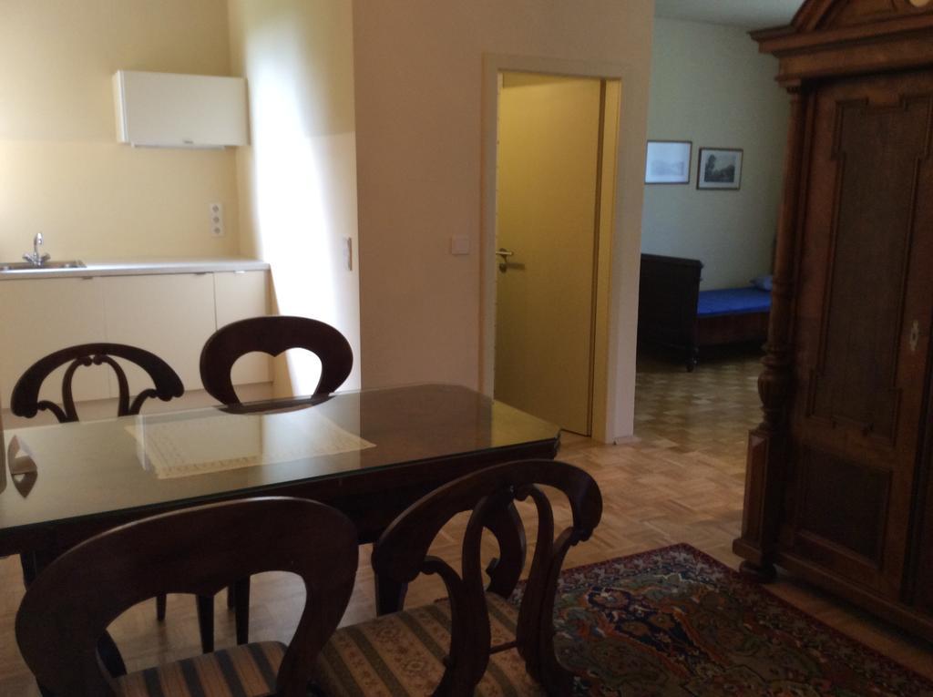 Hotel Garni - Appartements Fuksas Bad Gleichenberg Phòng bức ảnh